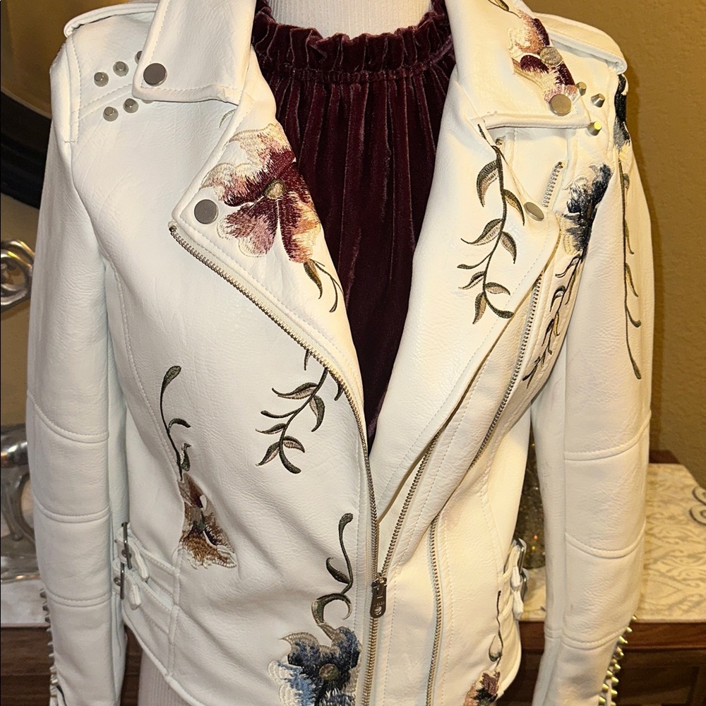 Embroidered White Vegan Leather Jacket - Picture 2 of 10